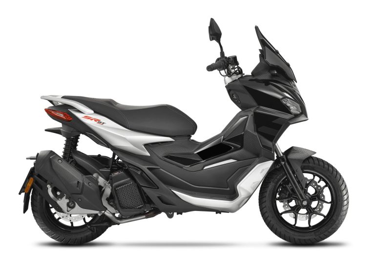 Aprilia-SR-GT-200-black