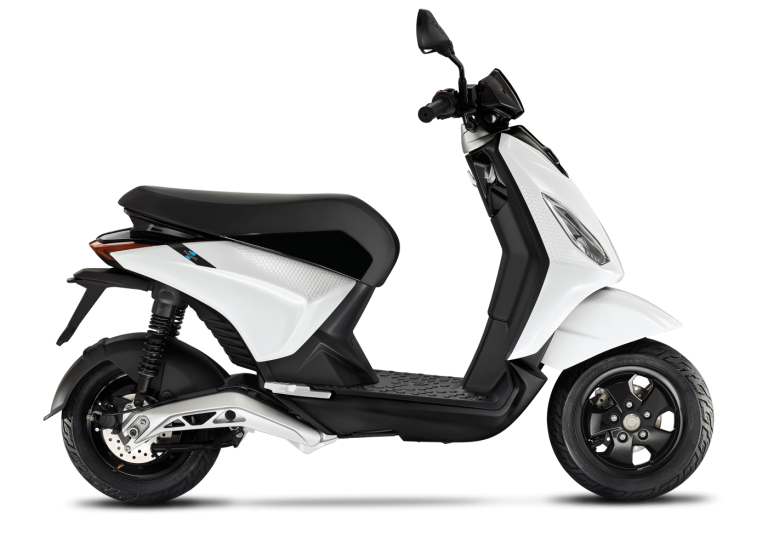 piaggio-1-forever-white